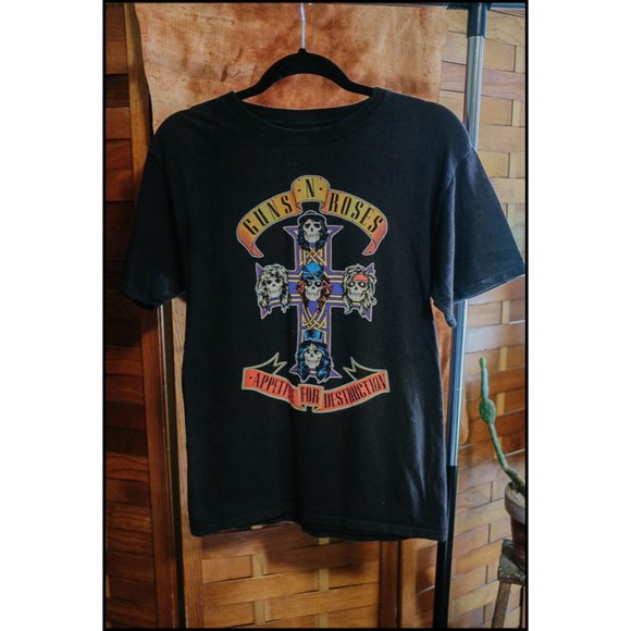 Other - Guns N Roses Graphic Tee